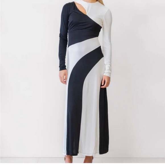 New Farm Rio Monochrome Black and White dress with neck cutout. Sz L - Picture 4 of 8